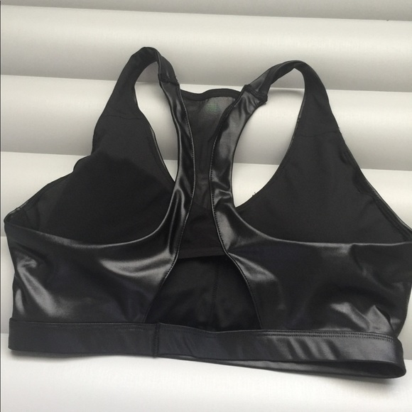 Black Sports tank women - Picture 3 of 4